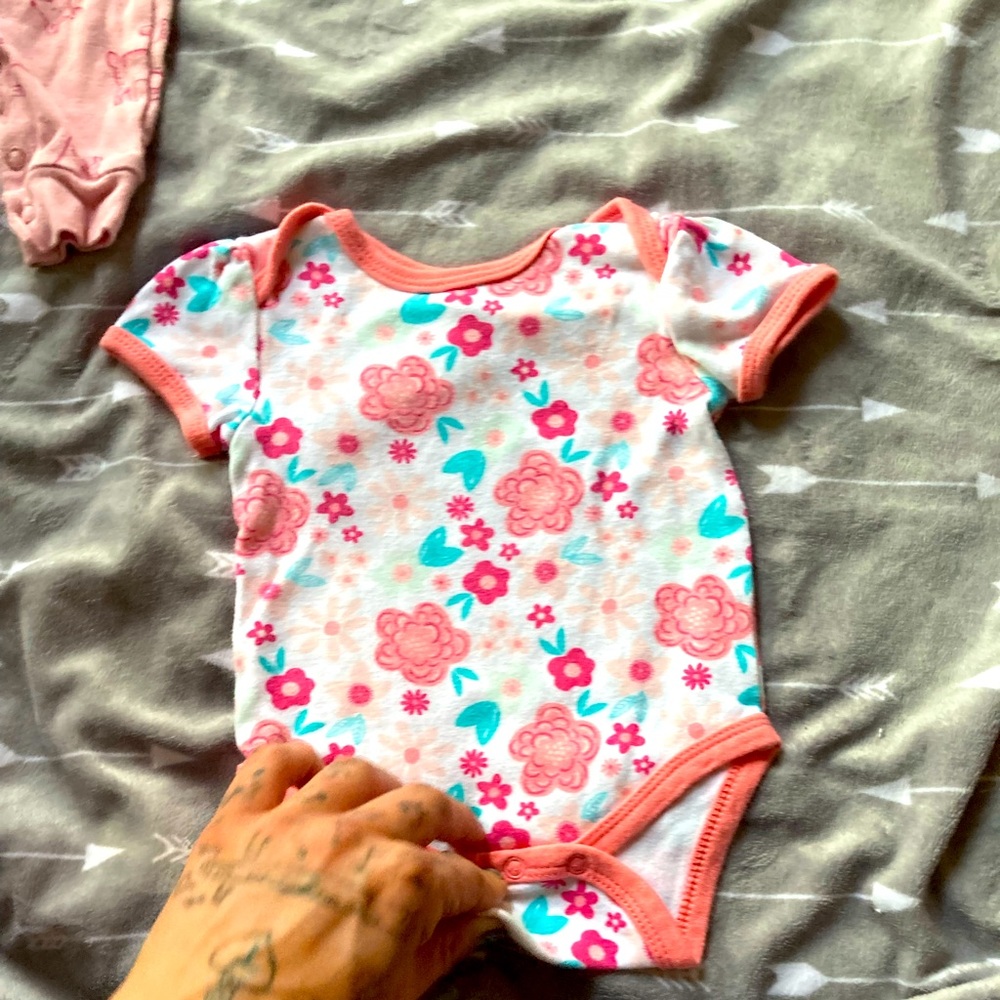 Baby girl 0-3 month